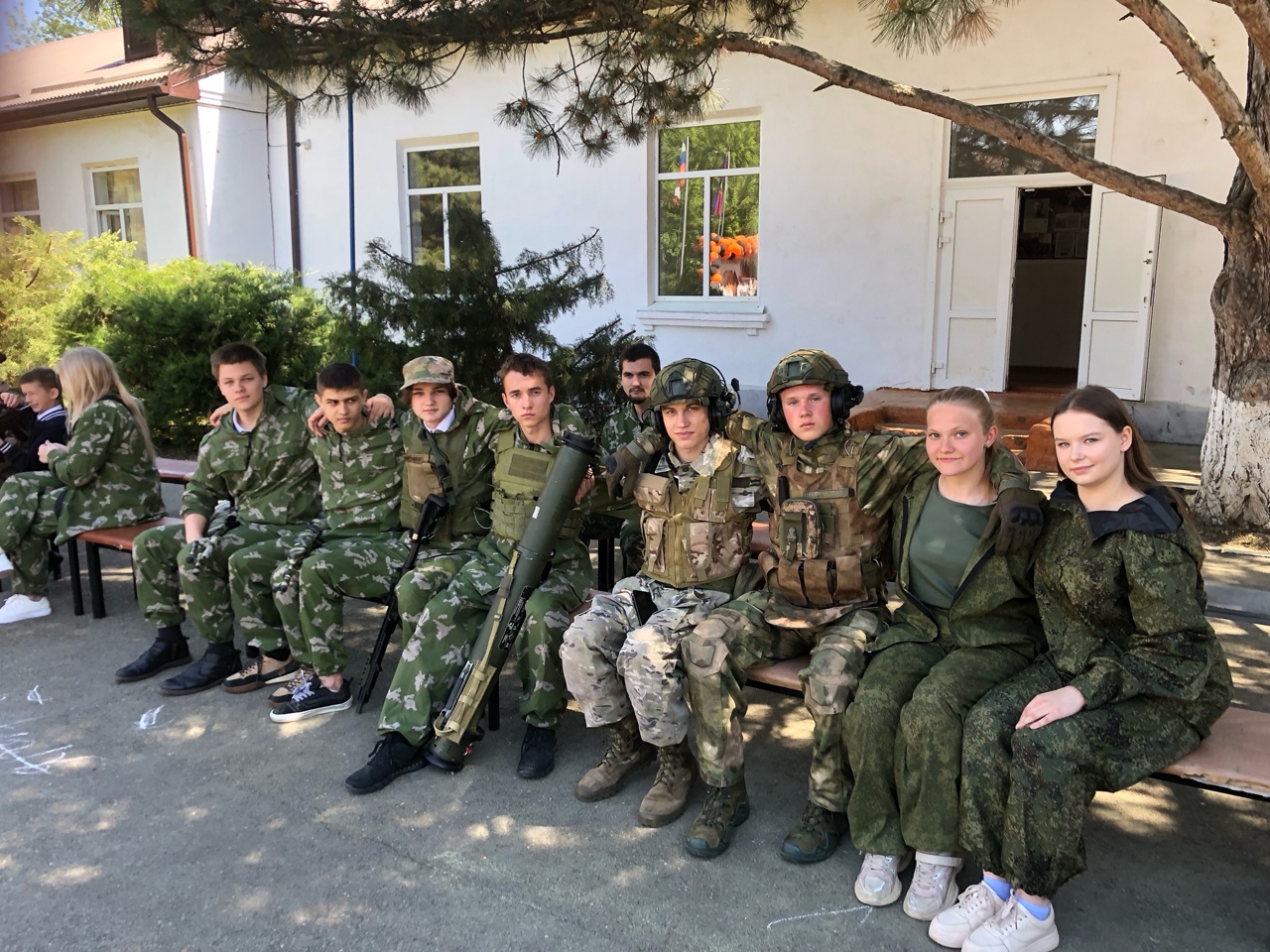 Фестиваль военных песен.