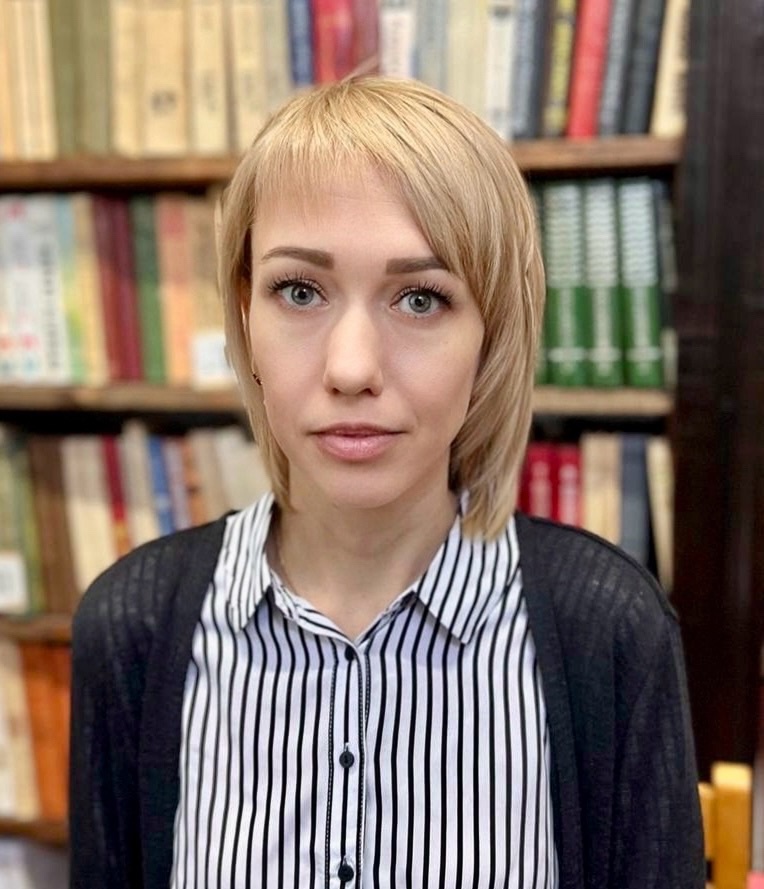 Хмиль Виктория Юрьевна.